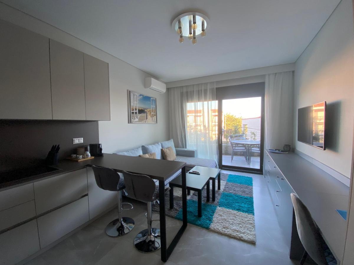 Olea Luxury Apartments นิกิติ ภายนอก รูปภาพ